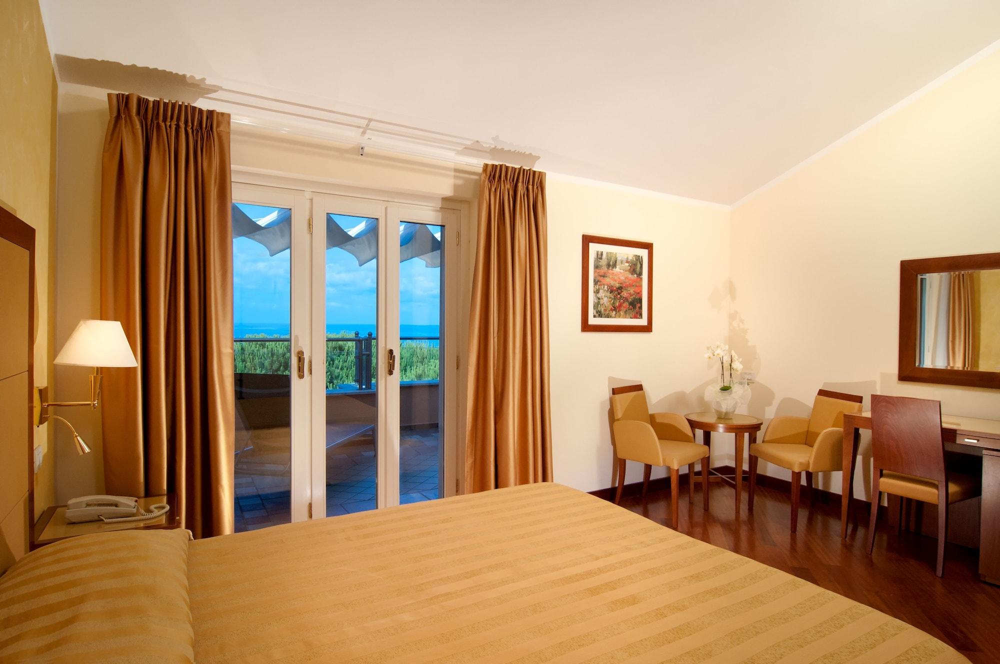 Versilia Palace Hotel Марина-ди-Пьетрасанта Экстерьер фото