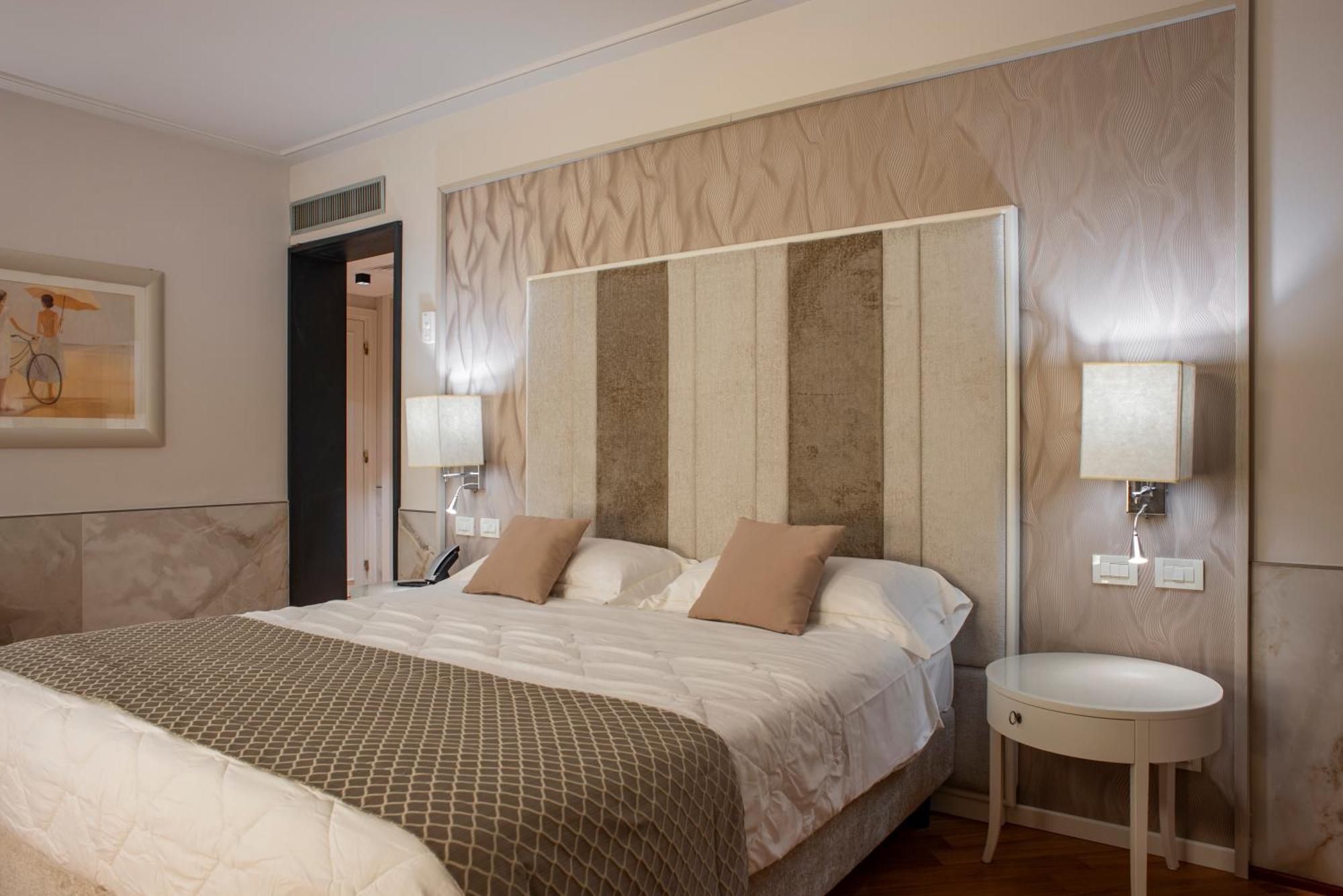 Versilia Palace Hotel Марина-ди-Пьетрасанта Экстерьер фото